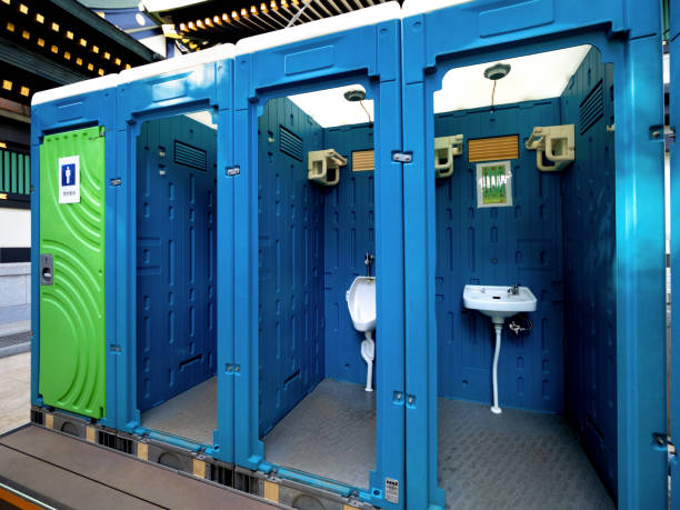 Best Portable restroom trailer rental  in Macdonnell Heights, NY